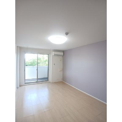 フォルシュ・ヴェーラⅣ 205【管理NO：1-022919901-02050】 ★家具家電は申し込み後に搬入しますの物件写真2