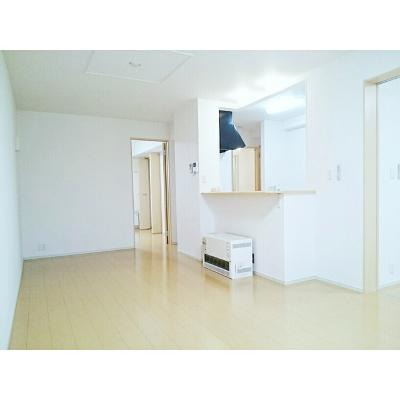フェリシタ 201【管理NO：1-019695501-02010】 ★家具家電は申し込み後に搬入します 2026年08月下旬入居可能の物件写真2