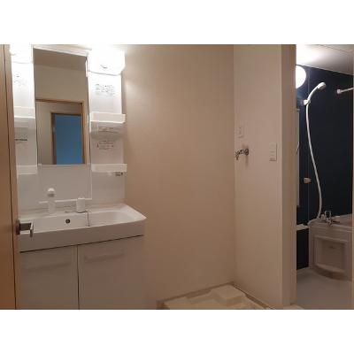ロゼア 205【管理NO：1-019307901-02050】 ★家具家電は申し込み後に搬入します 2026年08月中旬入居可能の物件写真6