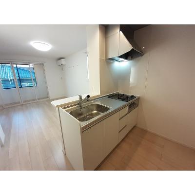 ルナヒナ　マヒナ 201【管理NO：1-026407201-02010】 ★家具家電は申し込み後に搬入します★の物件写真3