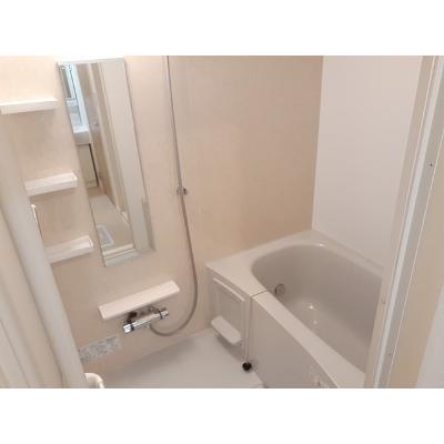 ルナヒナ　マヒナ 201【管理NO：1-026407201-02010】 ★家具家電は申し込み後に搬入します★の物件写真4