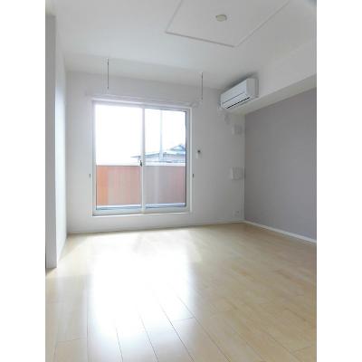 プリムローズ・ノース 202【管理NO：1-021396901-02020】 ★家具家電は申し込み後に搬入します 2026年09月中旬入居可能の物件写真2