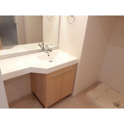 グラース　Ⅰ 102【管理NO：1-020932501-01020】 ★家具家電は申し込み後に搬入します★ ★2026年08月下旬入居可能★の物件写真6