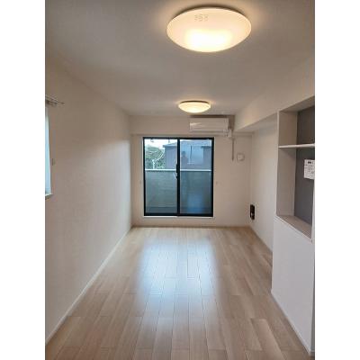 ホーホ　ブリュッケ　Ⅱ 204【管理NO：1-026690902-02040】 ★家具家電は申し込み後に搬入します★ ★2026年08月下旬入居可能★の物件写真2