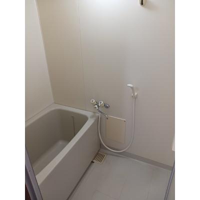サンシャインヒルズ 104【管理NO：1-003182801-01040】 ★家具家電は申し込み後に搬入します 2026年08月中旬入居可能の物件写真4