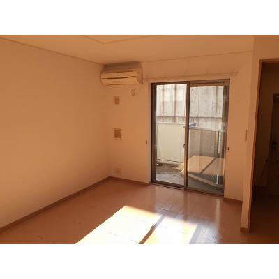エヴァーグリーン 103【管理NO：1-014755901-01030】 ★家具家電は申し込み後に搬入します★ ★2026年09月下旬入居可能★の物件写真2