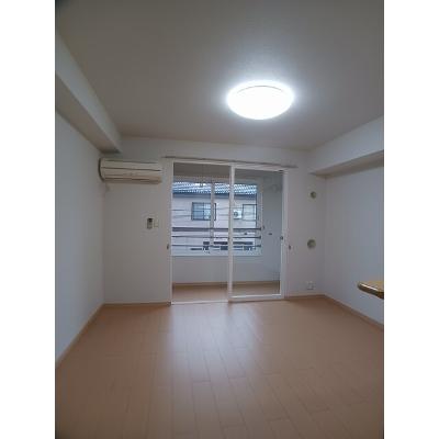 カーサ　レガーロⅠ 202【管理NO：1-016230401-02020】 ★家具家電は申し込み後に搬入します★ ★2026年10月中旬入居可能★の物件写真2