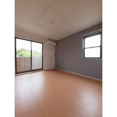 Ｄａｎｋａ　ＣｏＣｏ 102【管理NO：1-020008901-01020】 ★家具家電は申し込み後に搬入します★の物件写真2