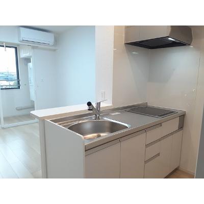 サラ 302【管理NO：1-025904301-03020】 ★家具家電は申し込み後に搬入します 2026年07月下旬入居可能の物件写真3