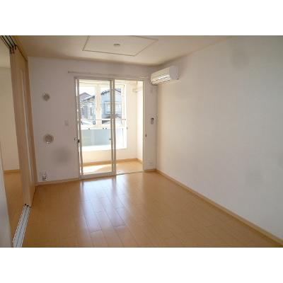 ラフレシ－ル　Ａ 202【管理NO：1-016076801-02020】 ★家具家電は申し込み後に搬入します 2026年08月下旬入居可能の物件写真2