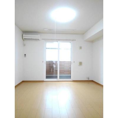 サンフラワー三池 102【管理NO：1-014578801-01020】 ★家具家電は申し込み後に搬入します★の物件写真2
