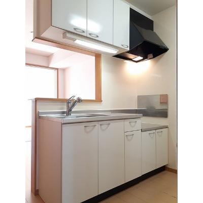 メゾン　エアリー 102【管理NO：1-015241701-01020】 ★家具家電は申し込み後に搬入します 2026年08月下旬入居可能の物件写真3