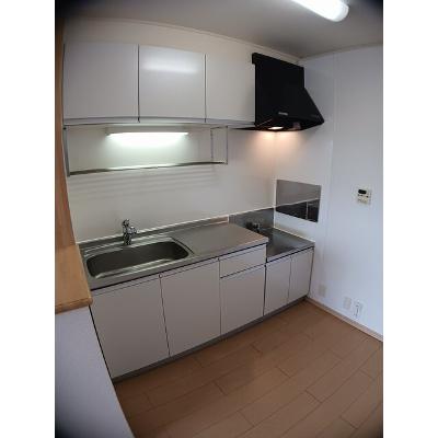サニーヒル 202【管理NO：1-015602601-02020】 ★家具家電は申し込み後に搬入します 2026年09月上旬入居可能の物件写真3