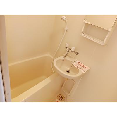 プラティークあらこ 201【管理NO：1-009436201-02010】 ★家具家電は申し込み後に搬入します 2026年08月下旬入居可能の物件写真4