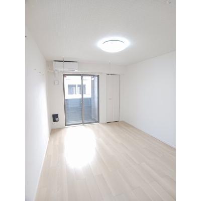 ルピナス　神戸　Ｂ 101【管理NO：1-028288502-01010】 ★家具家電は申し込み後に搬入します★の物件写真2