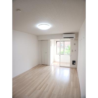 カーサ　リコリス 105【管理NO：1-027379901-01040】 ★家具家電は申し込み後に搬入します★の物件写真2