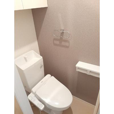 エクラ 102【管理NO：1-026014501-01020】 ★家具家電は申し込み後に搬入します★の物件写真5