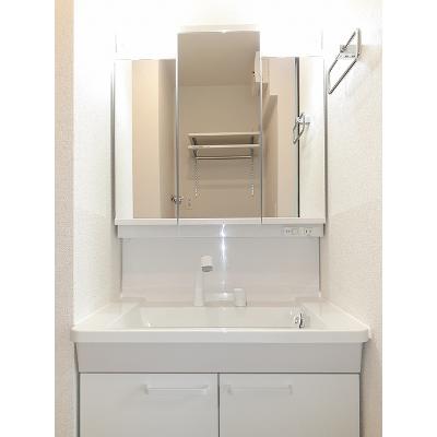 エクラ 102【管理NO：1-026014501-01020】 ★家具家電は申し込み後に搬入します★の物件写真6