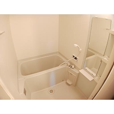 カルムブリーズ 201【管理NO：1-013879001-02010】 ★家具家電は申し込み後に搬入します★の物件写真4