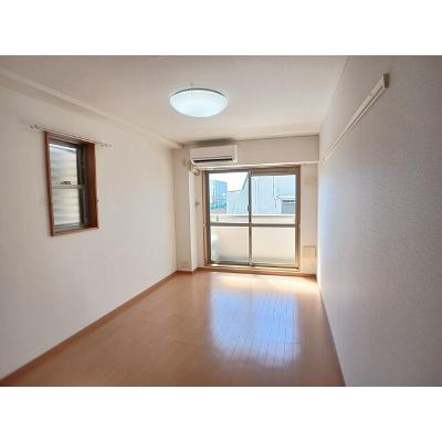 メープル神戸住吉 301【管理NO：1-015146101-03010】 ★家具家電は申し込み後に搬入します 2026年08月中旬入居可能の物件写真2