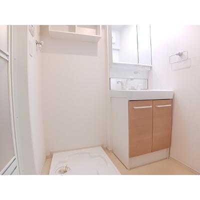 オート・プラージュ 102【管理NO：1-025192001-01020】 ★家具家電は申し込み後に搬入します★の物件写真6