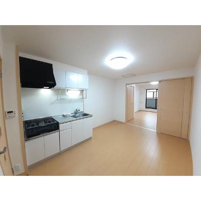 ウエストメゾンＢ 211【管理NO：1-016659601-02090】 ★家具家電は申し込み後に搬入します★ ★2026年08月中旬入居可能★の物件写真2