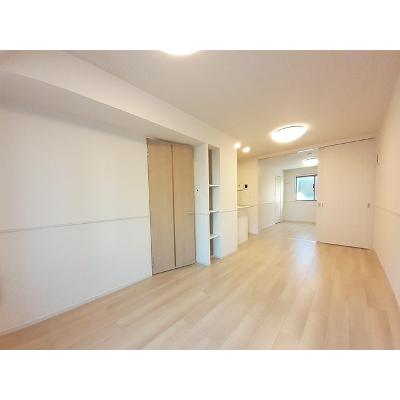 ソラーナⅡ 103【管理NO：1-026913002-01030】 ★家具家電は申し込み後に搬入します★の物件写真2