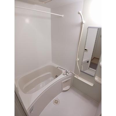 セトルⅢ 203【管理NO：1-012883503-02030】 ★家具家電は申し込み後に搬入します★の物件写真4