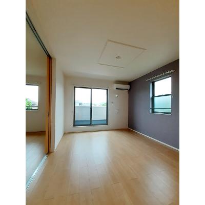 アヴニール 205【管理NO：1-023438501-02040】 ★家具家電は申し込み後に搬入します★の物件写真2
