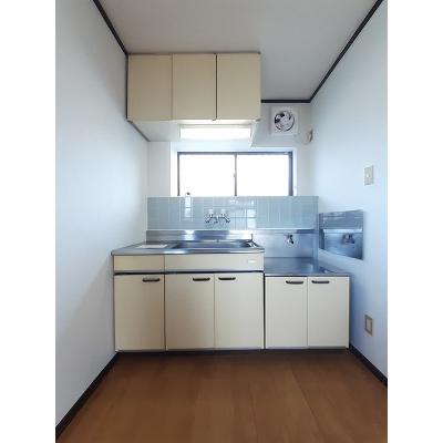 コーポ丹下 205【管理NO：1-001051301-02040】 ★家具家電は申し込み後に搬入します★の物件写真3