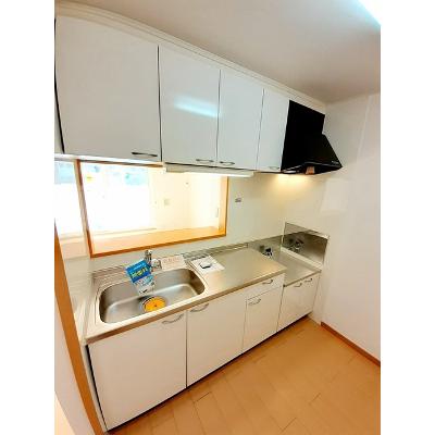 プライム　Ａ 201【管理NO：1-014395601-02010】 ★家具家電は申し込み後に搬入します★の物件写真3