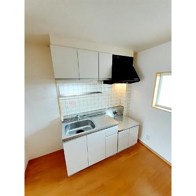 コーポ竹内Ⅰ 203【管理NO：1-003777801-02030】 ★家具家電は申し込み後に搬入します 2026年08月中旬入居可能の物件写真3