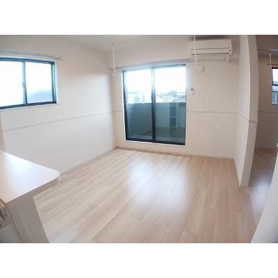 リード　Ｙ’ｓ　Ｂ 204【管理NO：1-027688502-02040】 ★家具家電は申し込み後に搬入します★の物件写真2