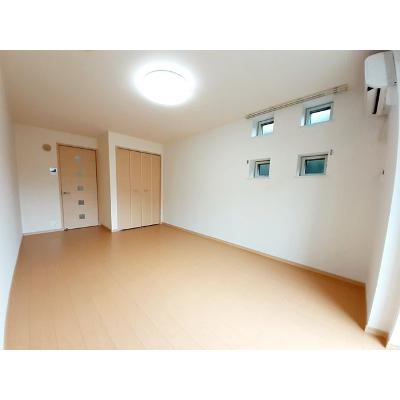 エヴァーグリーンＰ 101【管理NO：1-017724101-01010】 ★家具家電は申し込み後に搬入します★の物件写真2