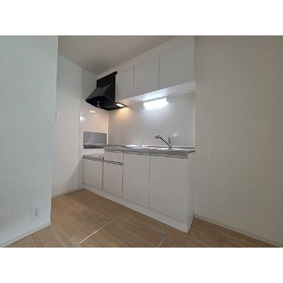 Ｒグレィ　イイヅカ　チューオー 101【管理NO：1-023392701-01010】 ★家具家電は申し込み後に搬入します★の物件写真3