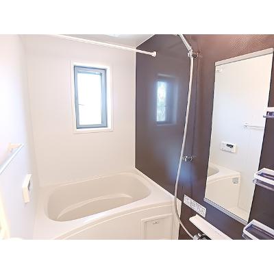 カーサ・ヴィオラ 201【管理NO：1-023013801-02010】 ★家具家電は申し込み後に搬入します★の物件写真4