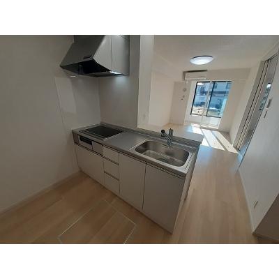 ラカリアＣ 103【管理NO：1-027172703-01030】 ★家具家電は申し込み後に搬入します★の物件写真3