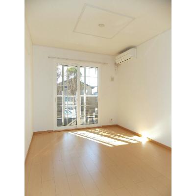 グレイスリバー　Ｔ・Ｍ 103【管理NO：1-015308701-01030】 ★家具家電は申し込み後に搬入します 2026年08月下旬入居可能の物件写真2