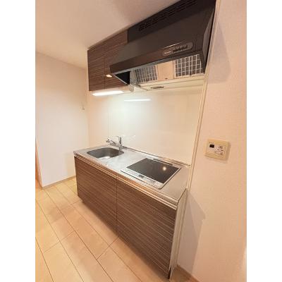 サニーキャンプ東雲Ⅱ 106【管理NO：1-017105802-01050】 ★家具家電は申し込み後に搬入します★の物件写真3