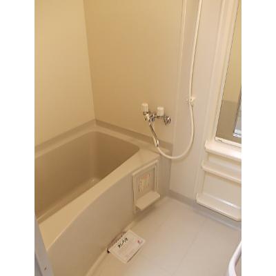 パレ麻生 204【管理NO：1-010313301-02040】 ★家具家電は申し込み後に搬入します 2026年08月下旬入居可能の物件写真4