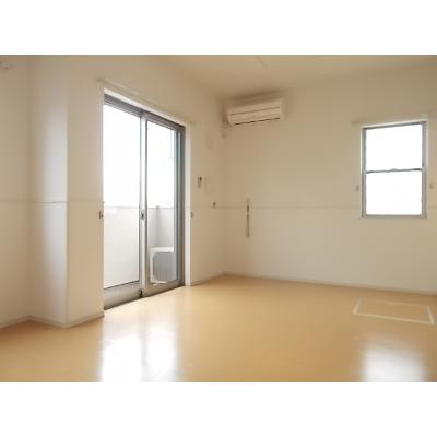 サプリング　オーチャード　Ｂ 105【管理NO：1-017729402-01040】 ★家具家電は申し込み後に搬入します★の物件写真2