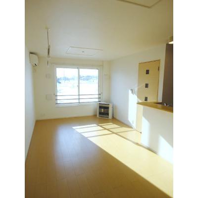 クレストール 103【管理NO：1-017605601-01030】 ★家具家電は申し込み後に搬入します 2026年08月下旬入居可能の物件写真2