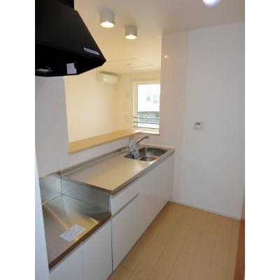 クレストール 103【管理NO：1-017605601-01030】 ★家具家電は申し込み後に搬入します 2026年08月下旬入居可能の物件写真3