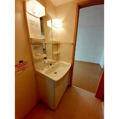 オビイーズ 201【管理NO：1-016998301-02010】 ★家具家電は申し込み後に搬入します 2026年08月下旬入居可能の物件写真6