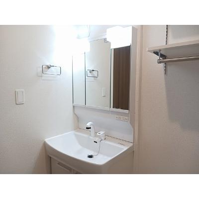 apartment 秋田県にかほ市金浦字堀切５１番地１ 

↓地図はこちらから
