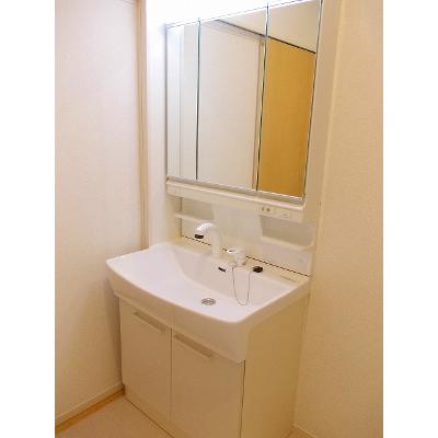 apartment 秋田県大館市柄沢字狐台２８－２ 

↓地図はこちらから