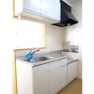 イノセントハウスＡ 201【管理NO：1-015679201-02010】 ★家具家電は申し込み後に搬入します★ ★2026年09月上旬入居可能★の物件写真3