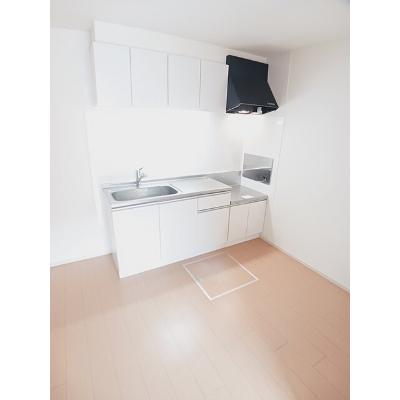 ア・ラ・モード吉岡　Ⅱ 102【管理NO：1-020737202-01020】 ★家具家電は申し込み後に搬入します★ ★2026年08月下旬入居可能★の物件写真3