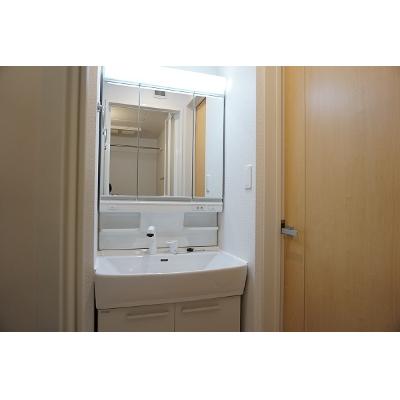 グランカーサドゥ 103【管理NO：1-024859701-01030】 ★家具家電は申し込み後に搬入します★ ★2026年10月中旬入居可能★の物件写真6