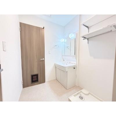 エトワール　Ｃ 204【管理NO：1-027417803-02040】 ★家具家電は申し込み後に搬入します★の物件写真6